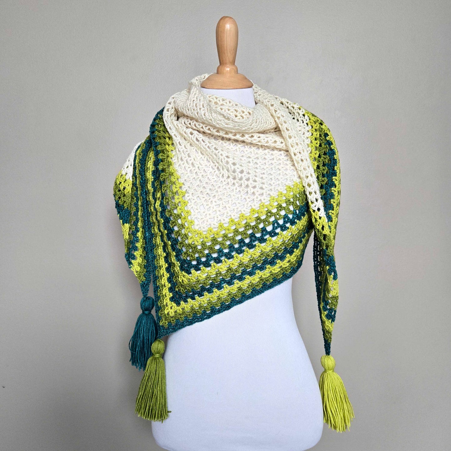 Juicy Fruit or Simplicity Shawl Kit