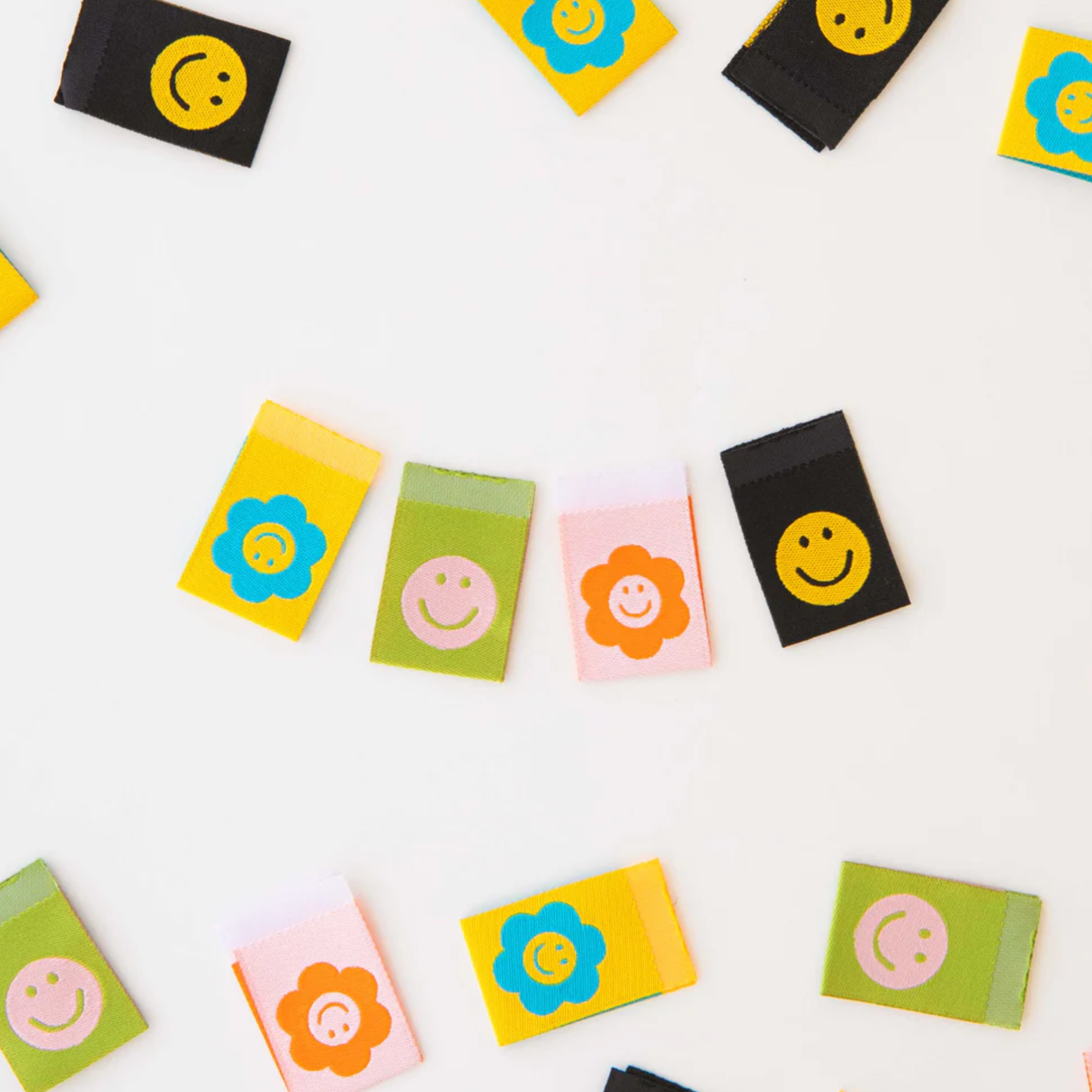 Smiley Multipack Woven Labels