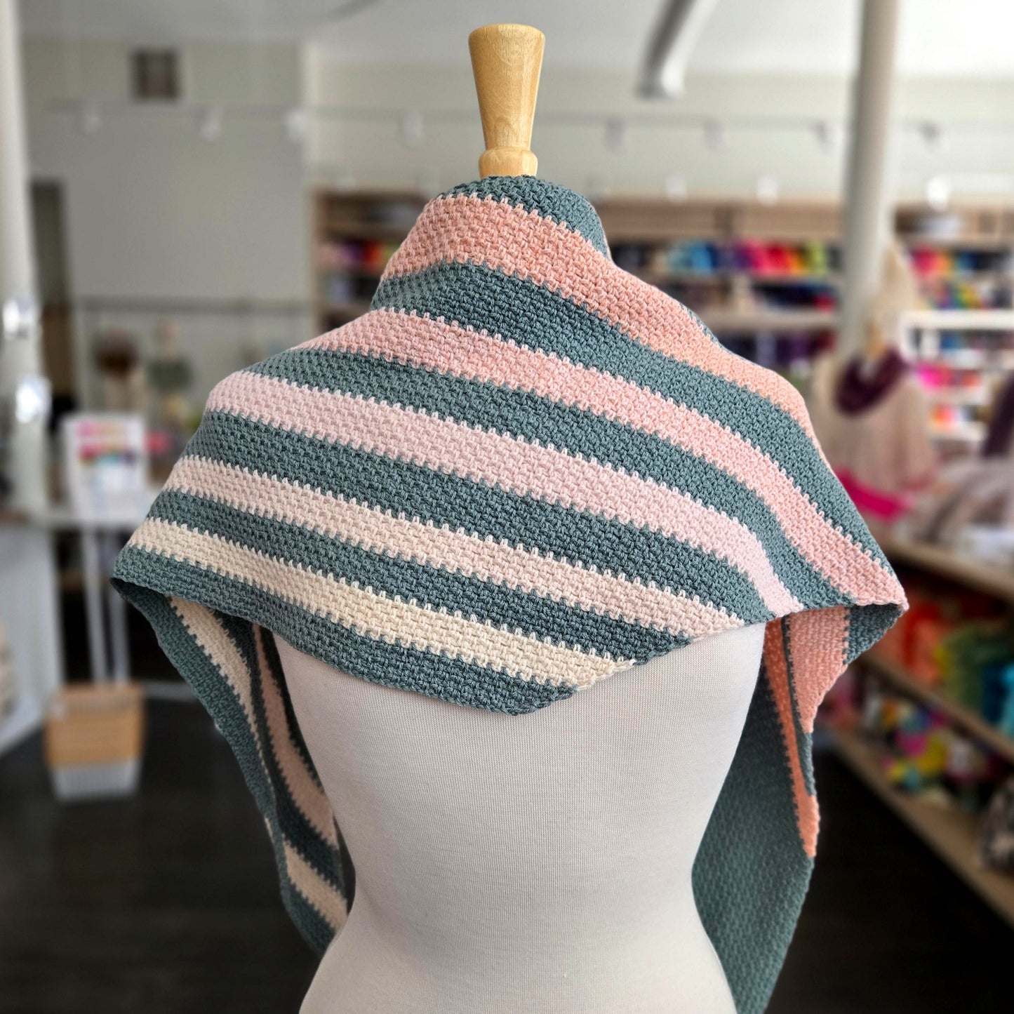 Shawl on the Shore (crochet)