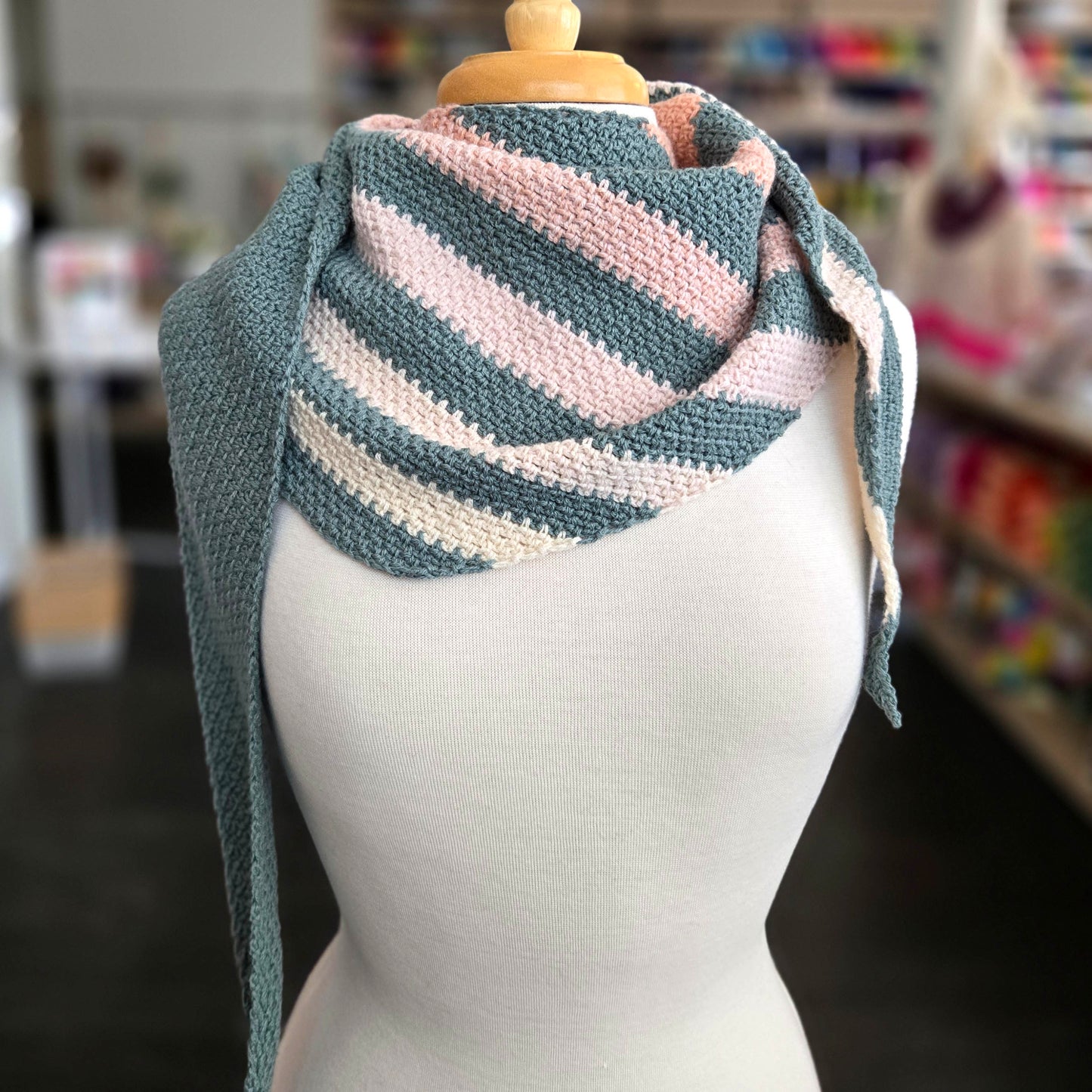 Shawl on the Shore (crochet)