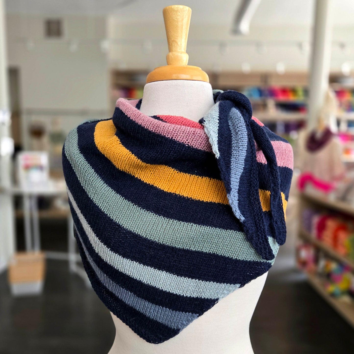 Shawl on the Shore (knit)