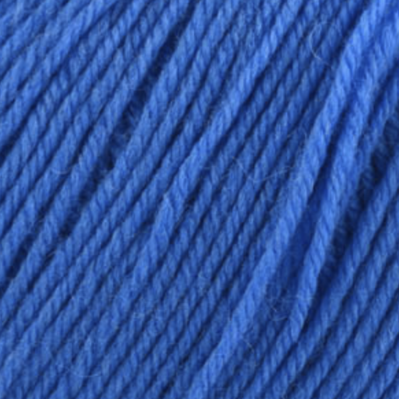 Universal Deluxe Bulky Superwash Yarn