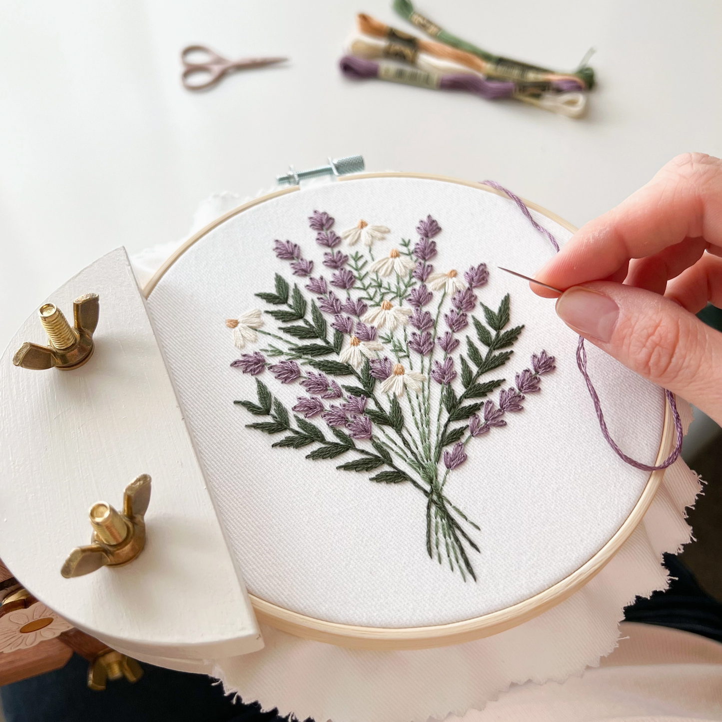 Embroidery Kit Lavender & Daisies