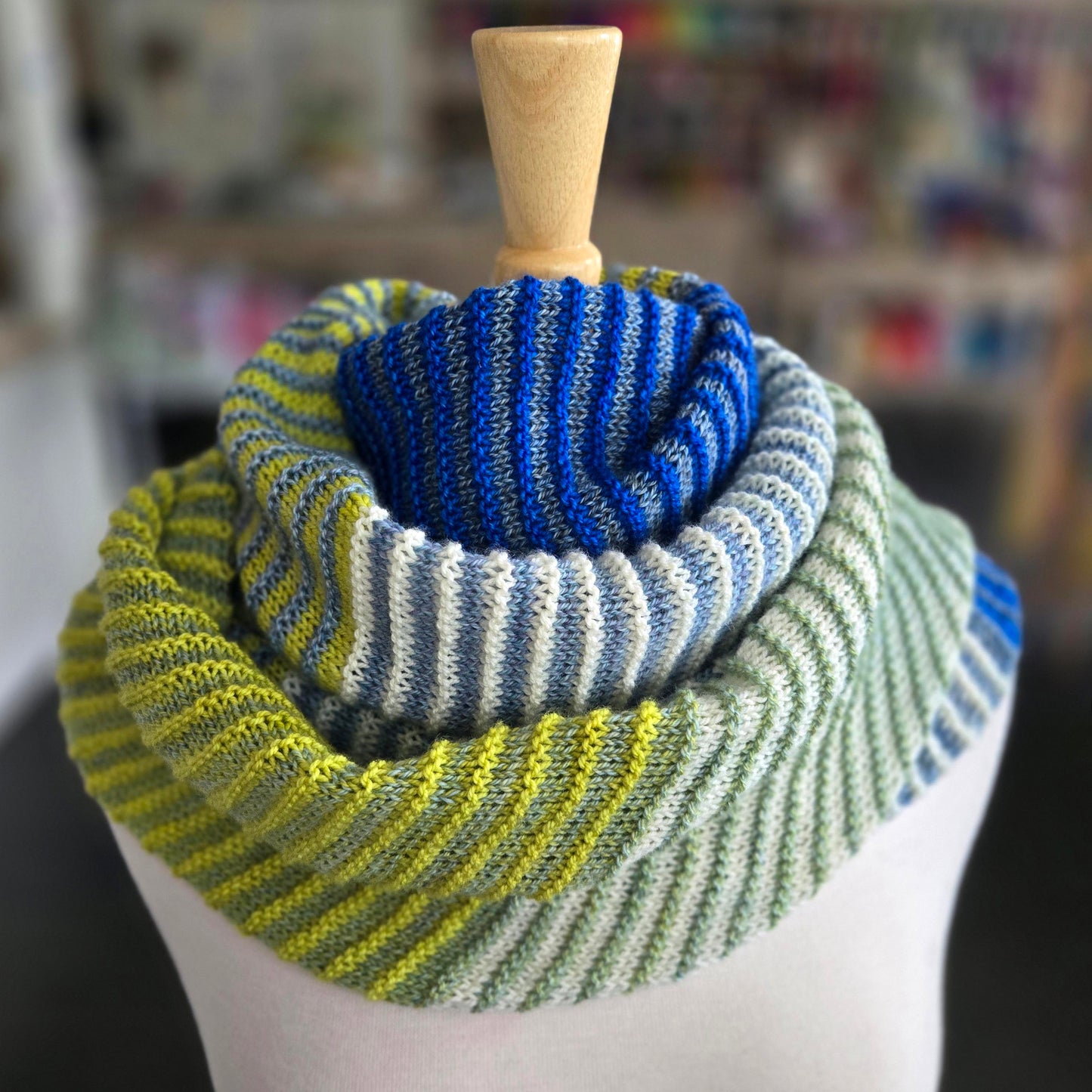 Shadow Color Shawl