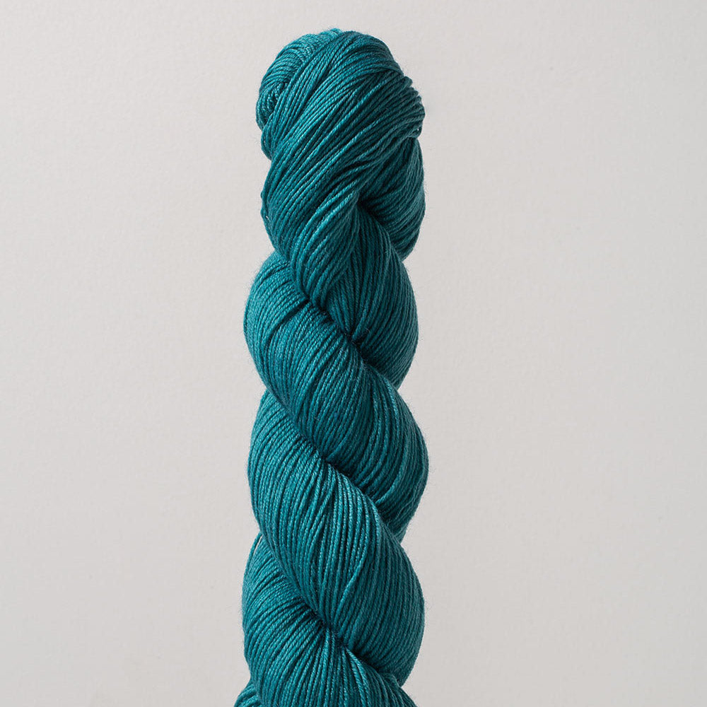 Gusto Wool Core Fingering Yarn