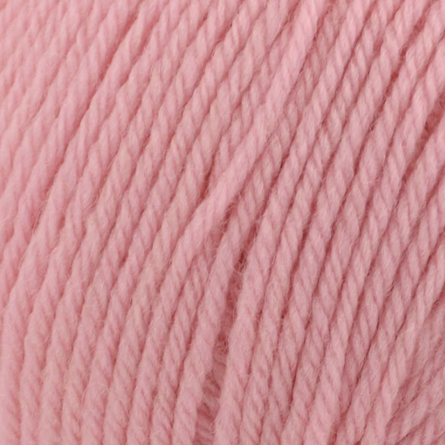 Universal Deluxe Worsted Superwash Yarn