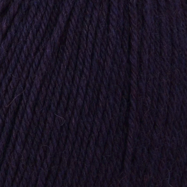 Universal Deluxe Worsted Superwash Yarn